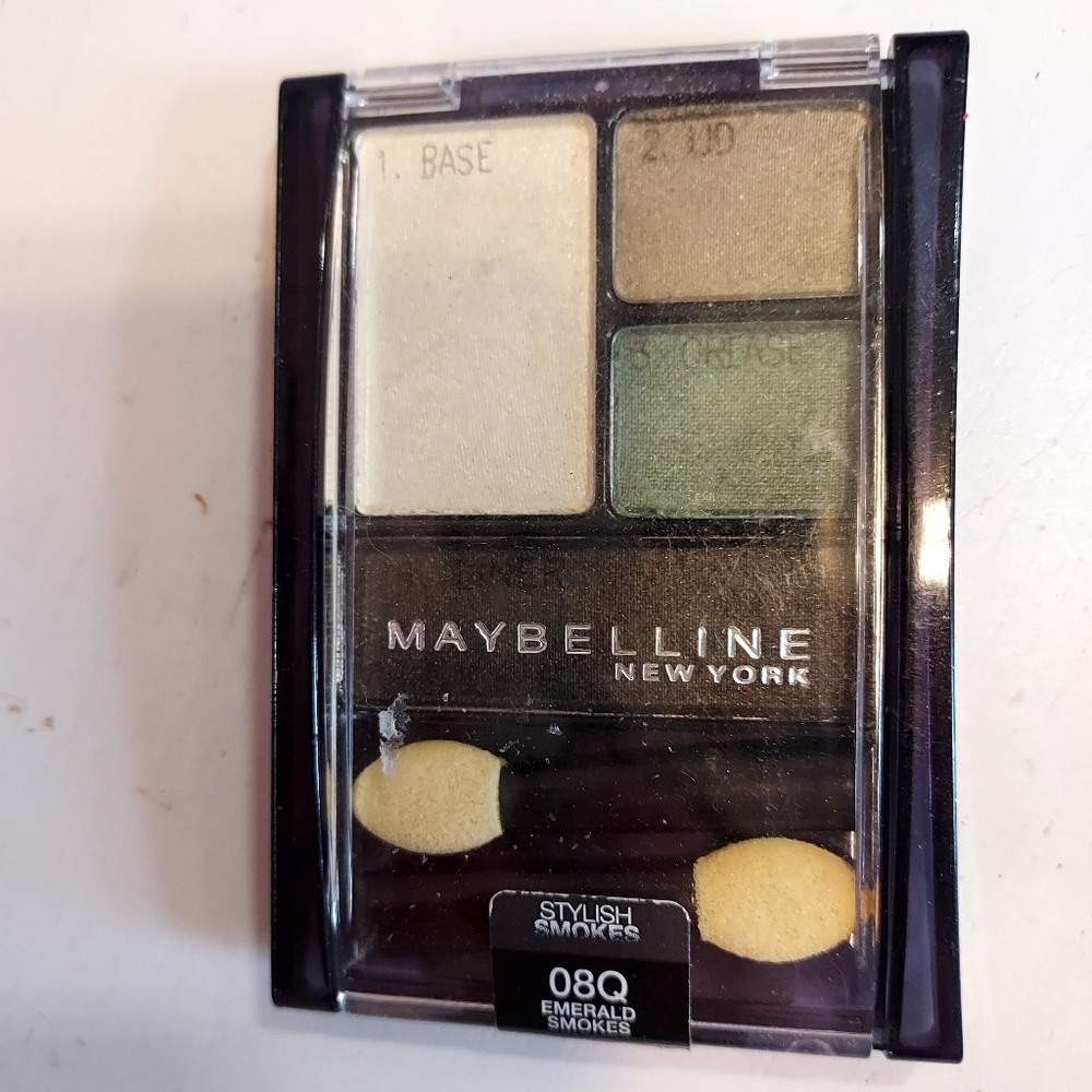 Maybelline Stylish Smokes 08Q Emerald Smokes